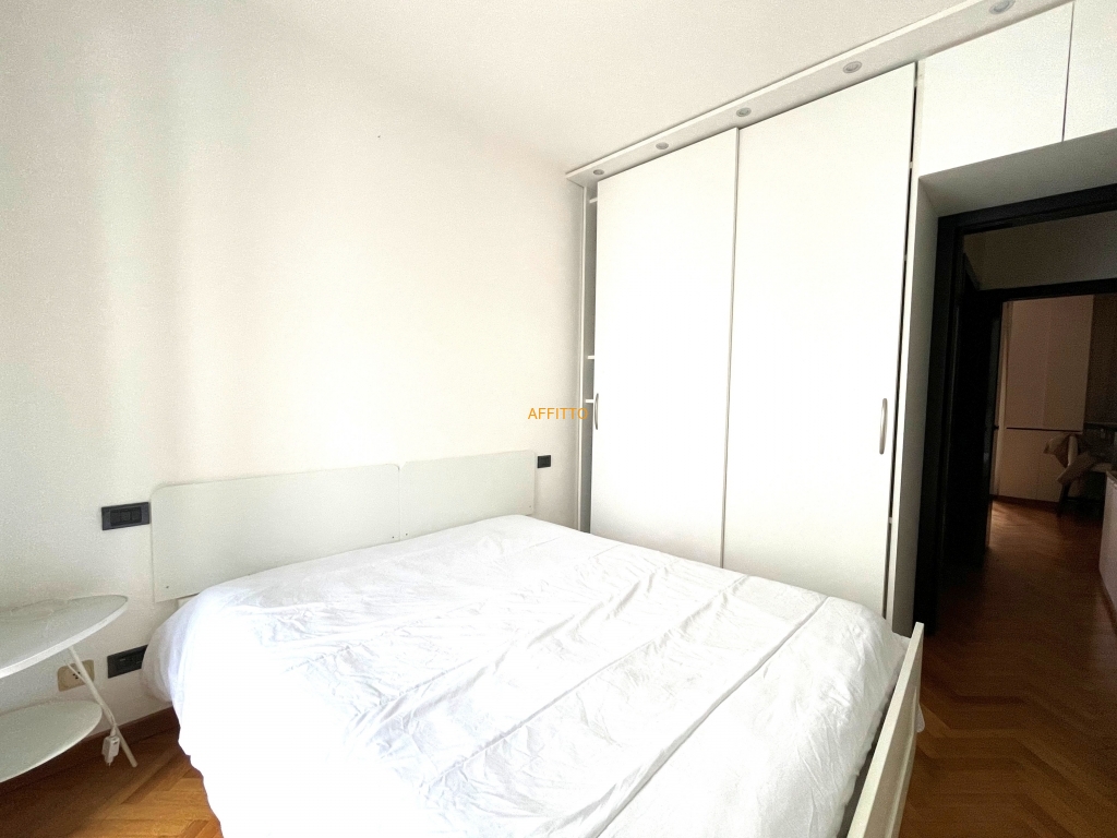 CAMERA4